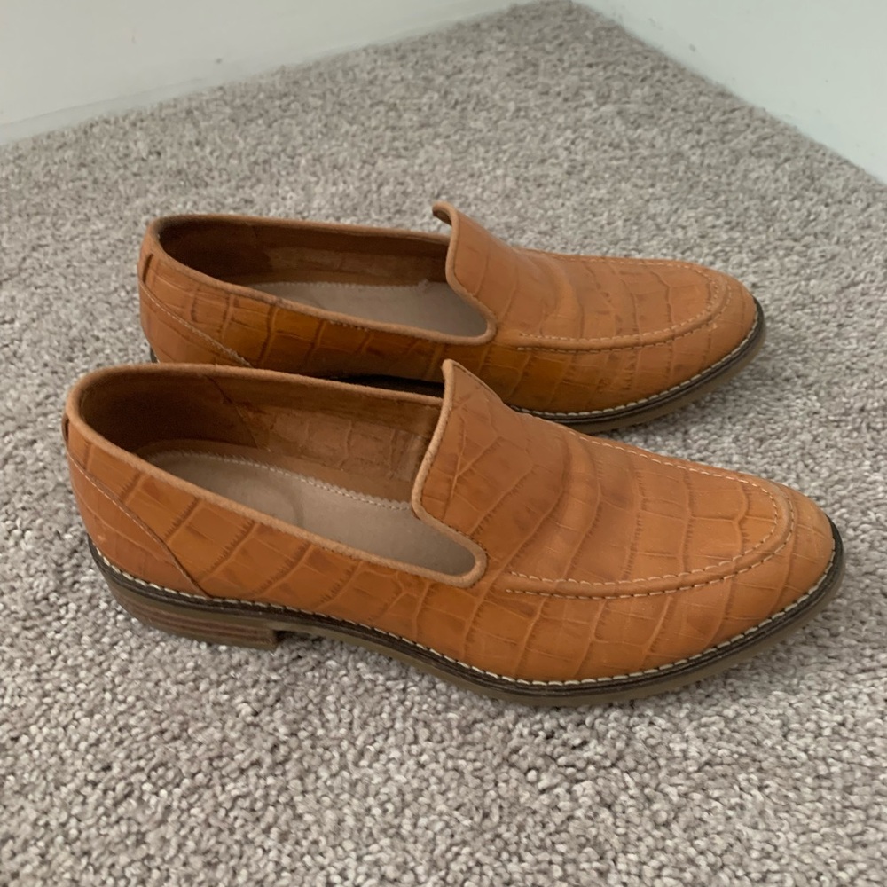 Sperry Croc-Embossed Leather Loafers